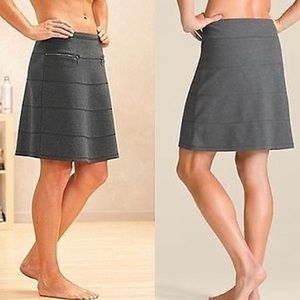 Athleta Gray Strata Zip Pocket Skirt